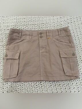 Brandy Melville Tan cargo skirt